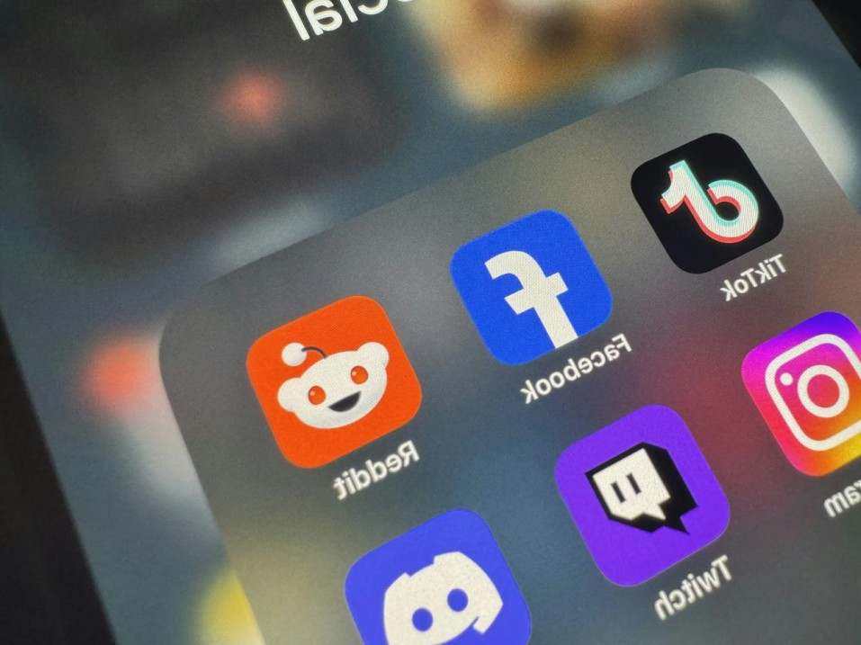 Social Ads Illustration